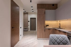 Install a Reflective Backsplash-20 Kitchen Interior Design Tips for Small Spaces